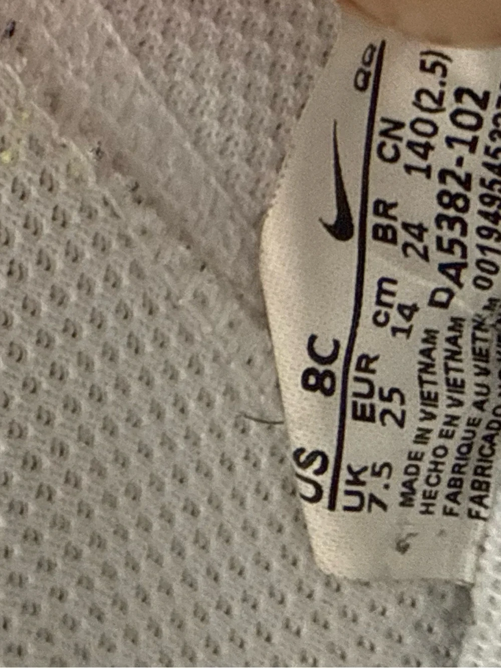 Nike Kids White and Brown Low-Top Sneakers with Velcro